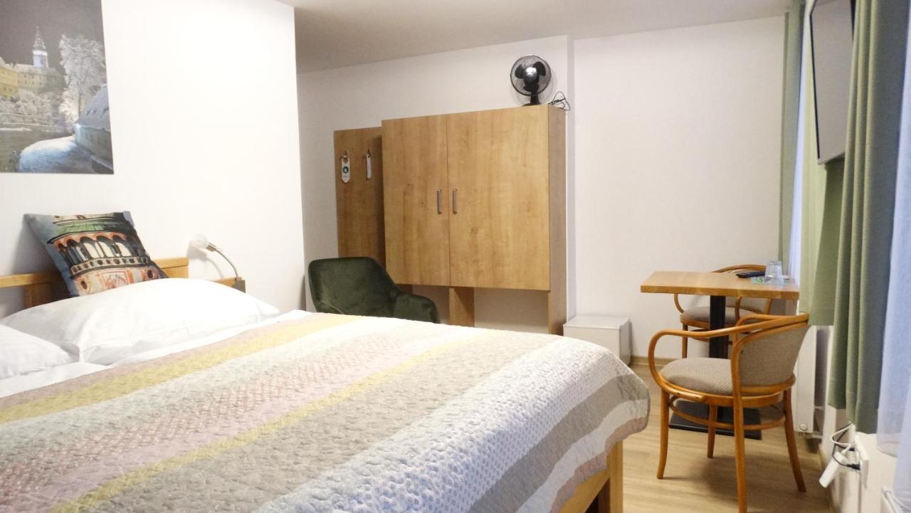 Hotel Garni Villa Areka Český Krumlov المظهر الخارجي الصورة